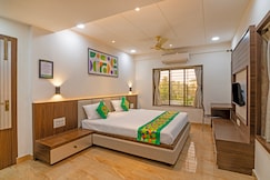 Treebo Petals Suites & Banquet - New Town, Kolkata