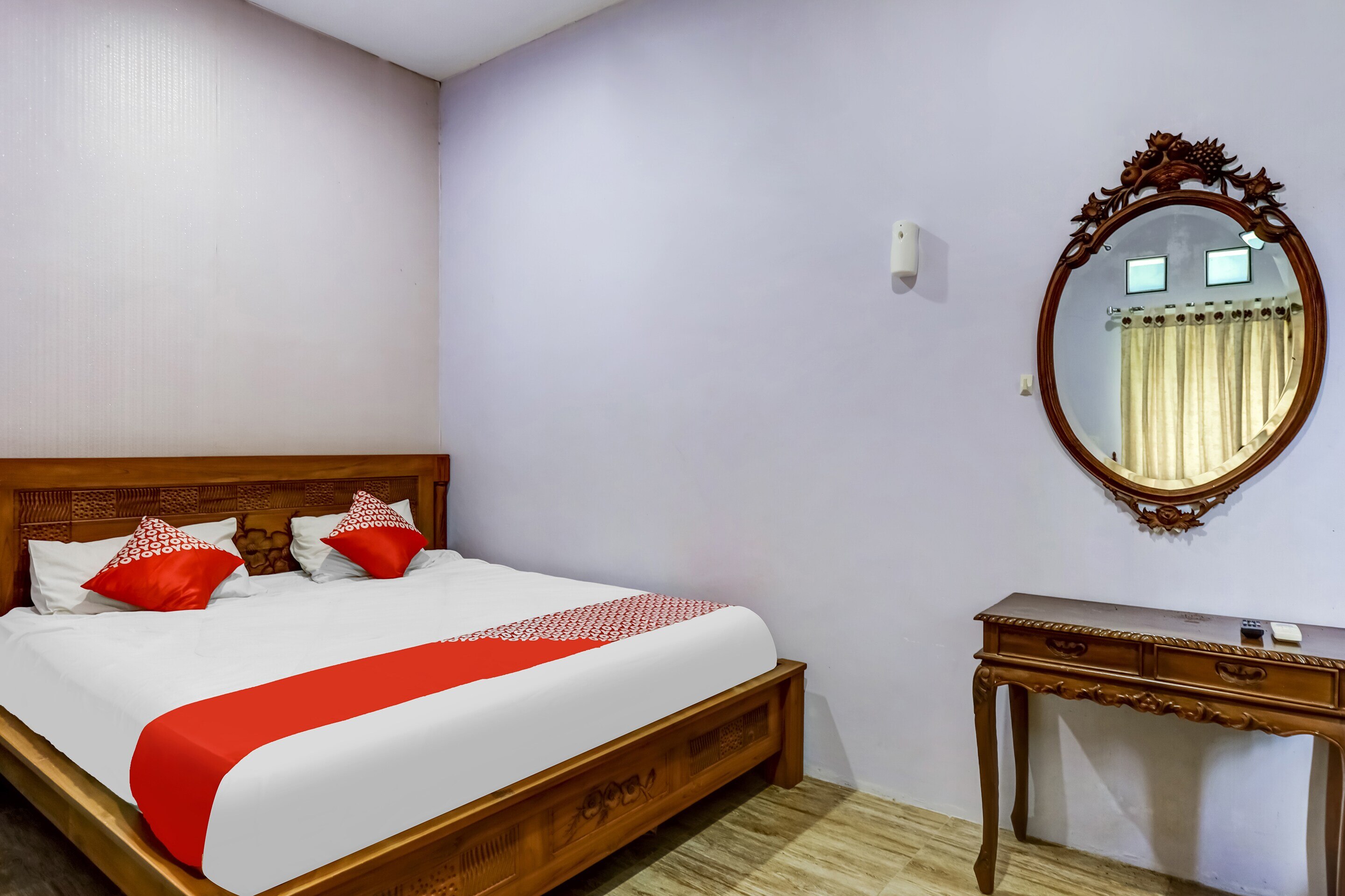 OYO 91298 Rumah Cantik Homestay Syariah - Tap to explore photos