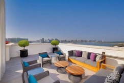 Hilton Abu Dhabi Yas Island -  Free Theme Park Tickets, Abu Dhabi