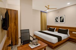 Hotel O The Classic Crown, Bangalore