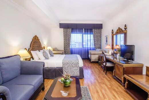 Grand Excelsior Hotel Bur Dubai Dubai 3 1 2 0 Hotel Price