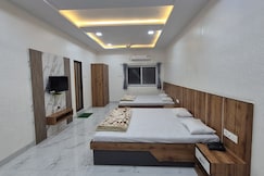 Hotel Shriram Nivas Lodging, Nanded