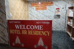 Hotel HR Residency Close to Yashobhoomi, Delhi