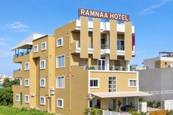 Ramnaa Hotel, Pithampur