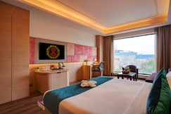 Sandoz Pribson Hotel (1 km from Golden Temple), Amritsar