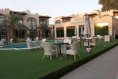 Corniche Palace Hotel, Ajman