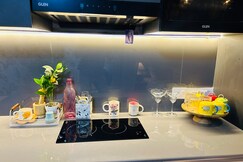 39th Floor Premium Suite Supernova, Noida