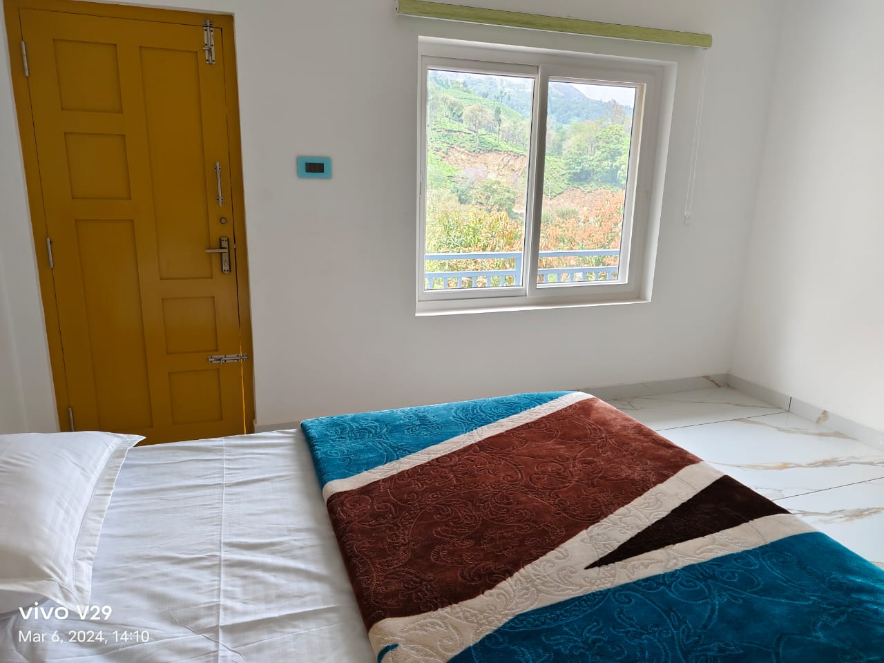 Pavithra Hill Tea View Cottage - Tap to explore photos