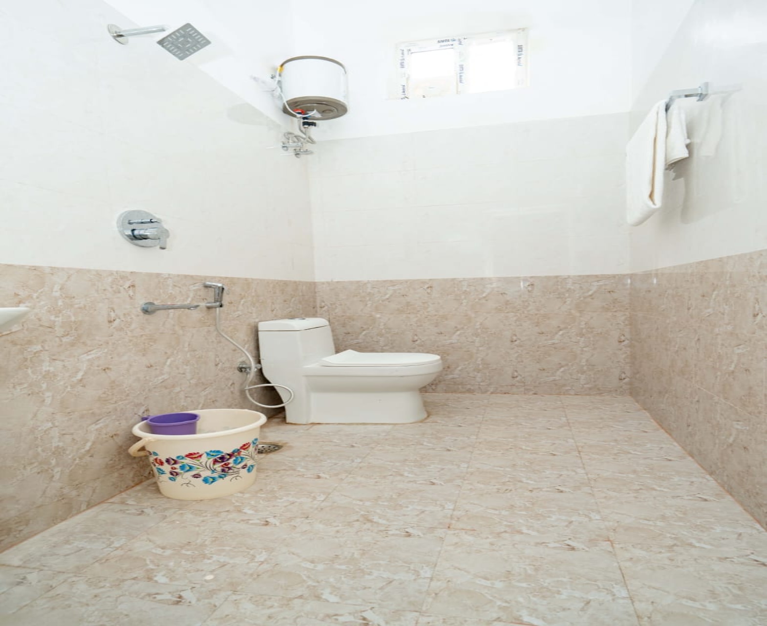 KALPANA RESIDENCY - Tap to explore photos