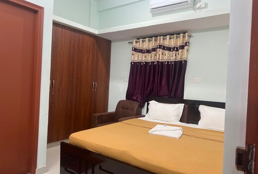 Hotel O PM Hotels