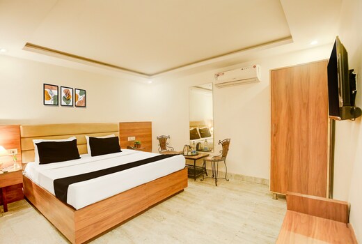 Super Hotel O Chandigarh Road Formerly Royal Woods