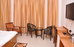 Premium Room With Balcony, Free Early Check-In & Comp WIFI