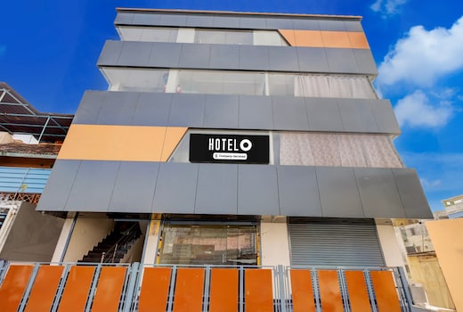 Collection O Perungulattur Railway Station Formerly Sri Varahi Inn