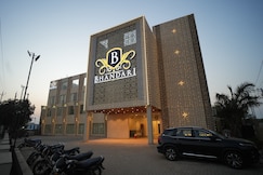 BHANDARI PALACE, Sagar