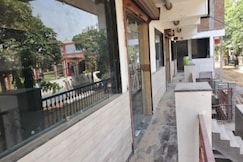 TIRUPATI HOTEL AND BANQUETS, Agra