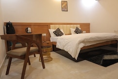 Hotel Golden Aura, Palwal