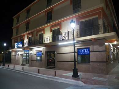 Best Western Hotel Plaza Matamoros - Tap to explore photos