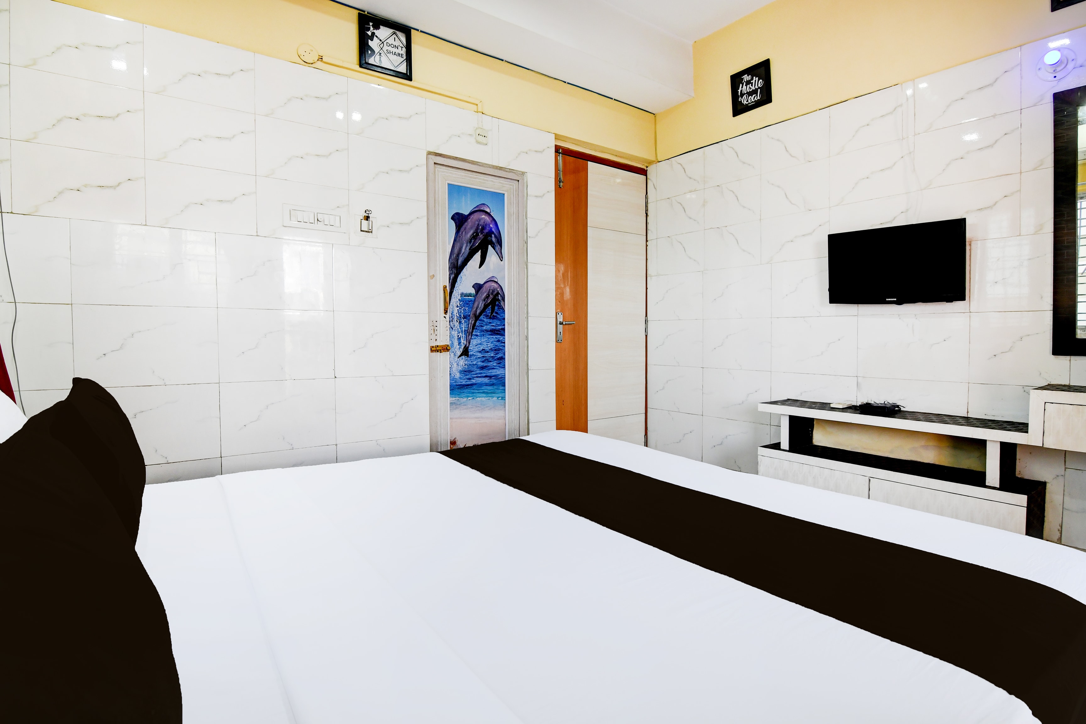 Hotel O Nirwana Guest House 2 - Tap to explore photos