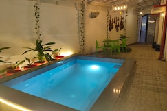 Paradise Villa with Private Jacuzzi Pool, Port Blair