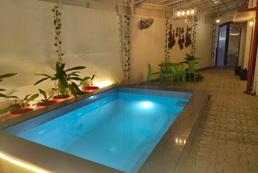 Paradise Villa with Private Jacuzzi Pool