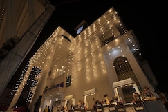 Hotel Ajeet Grandeur, Sahaswan