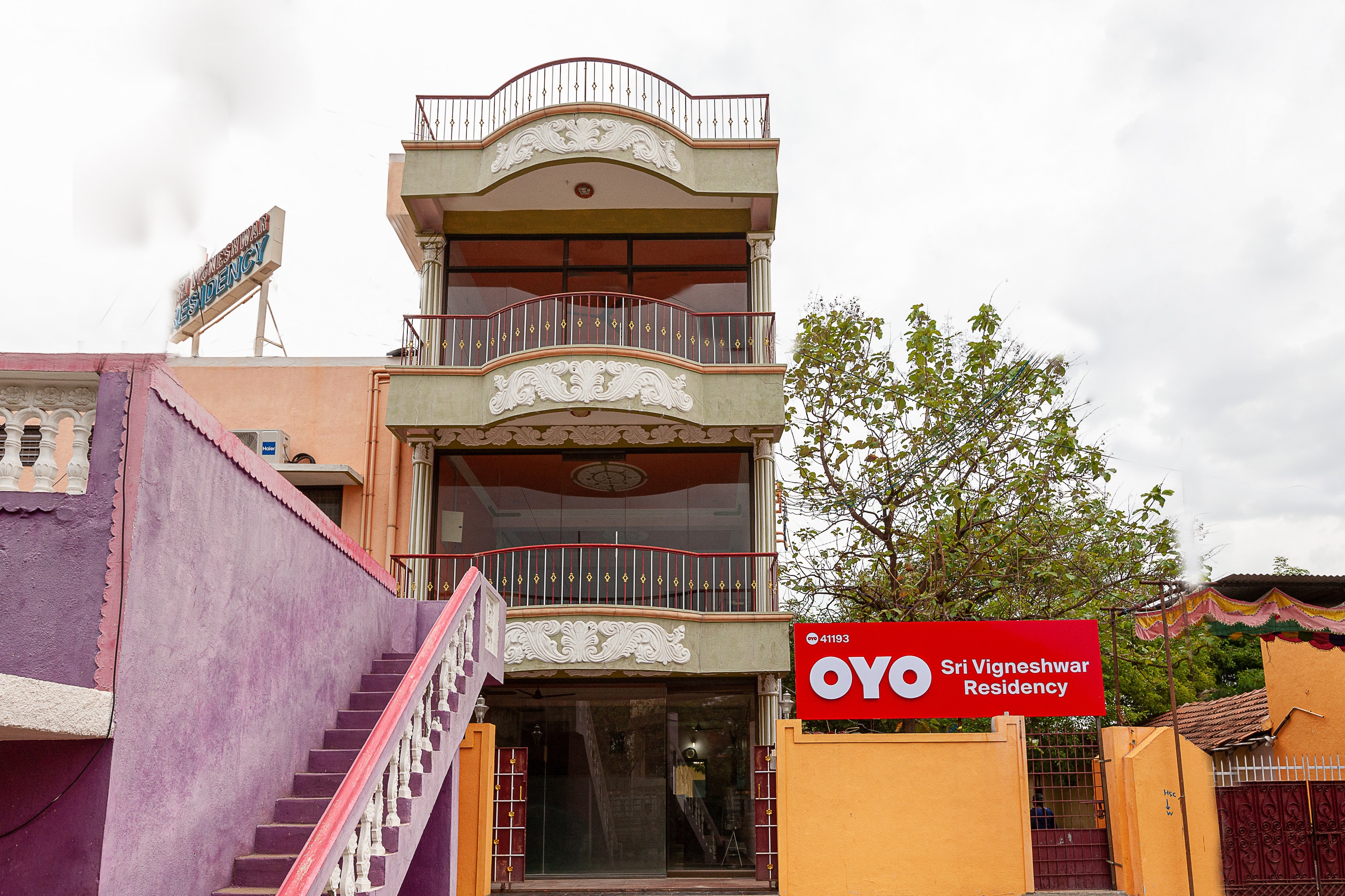 Sri Vigneshwar Residency - Tap to explore photos