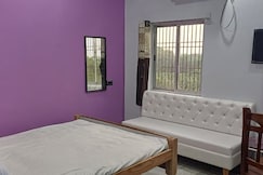 SHUBHAM GLOWRY HOTEL, Naugachhia