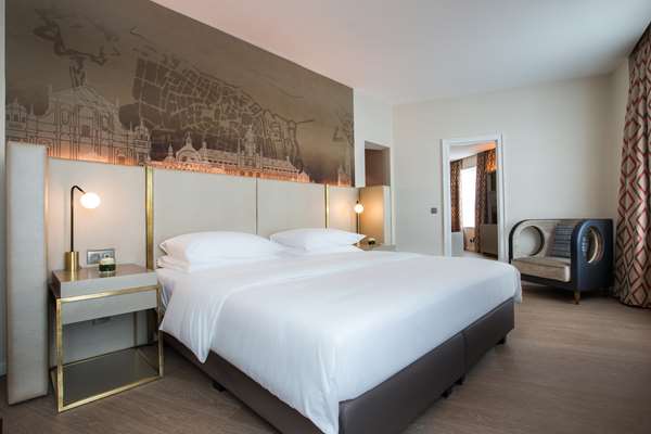 Radisson Blu Hotel, Antwerp City Centre - Tap to explore photos