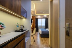 The secure stay, Greater Noida