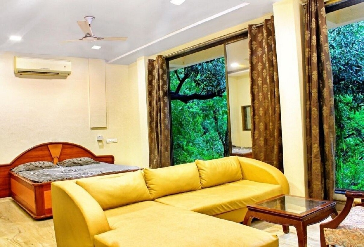 Unexplora I Mahal 3 BHK Pool Villa - Tap to explore photos