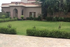 HOTEL COMFORT REGENCY, Bharatpur