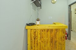 OYO 90662 The 1975 Hotel Empire, Kuantan