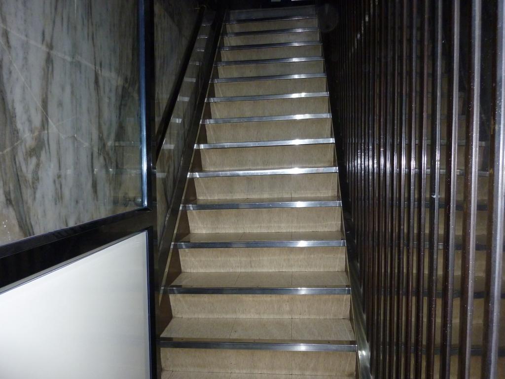 Yadgar Guest House - Tap to explore photos