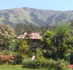 Premium Hut Balcony