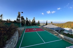 Mukteshwar /  Cujos Krest  / Floor Heated Duplex, Pati