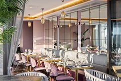 HOTEL X BRISBANE FORTITUDE VLY, Brisbane