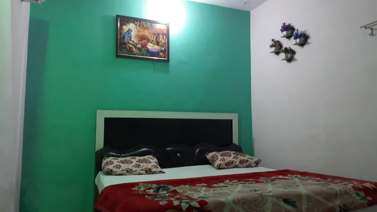 SHRI RADHE RADHE SEVA SADAN - Tap to explore photos