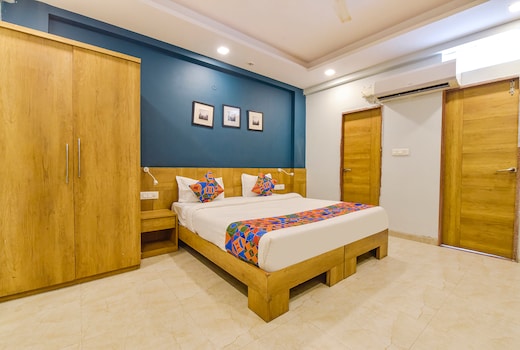 FabHotel Rush Imperial