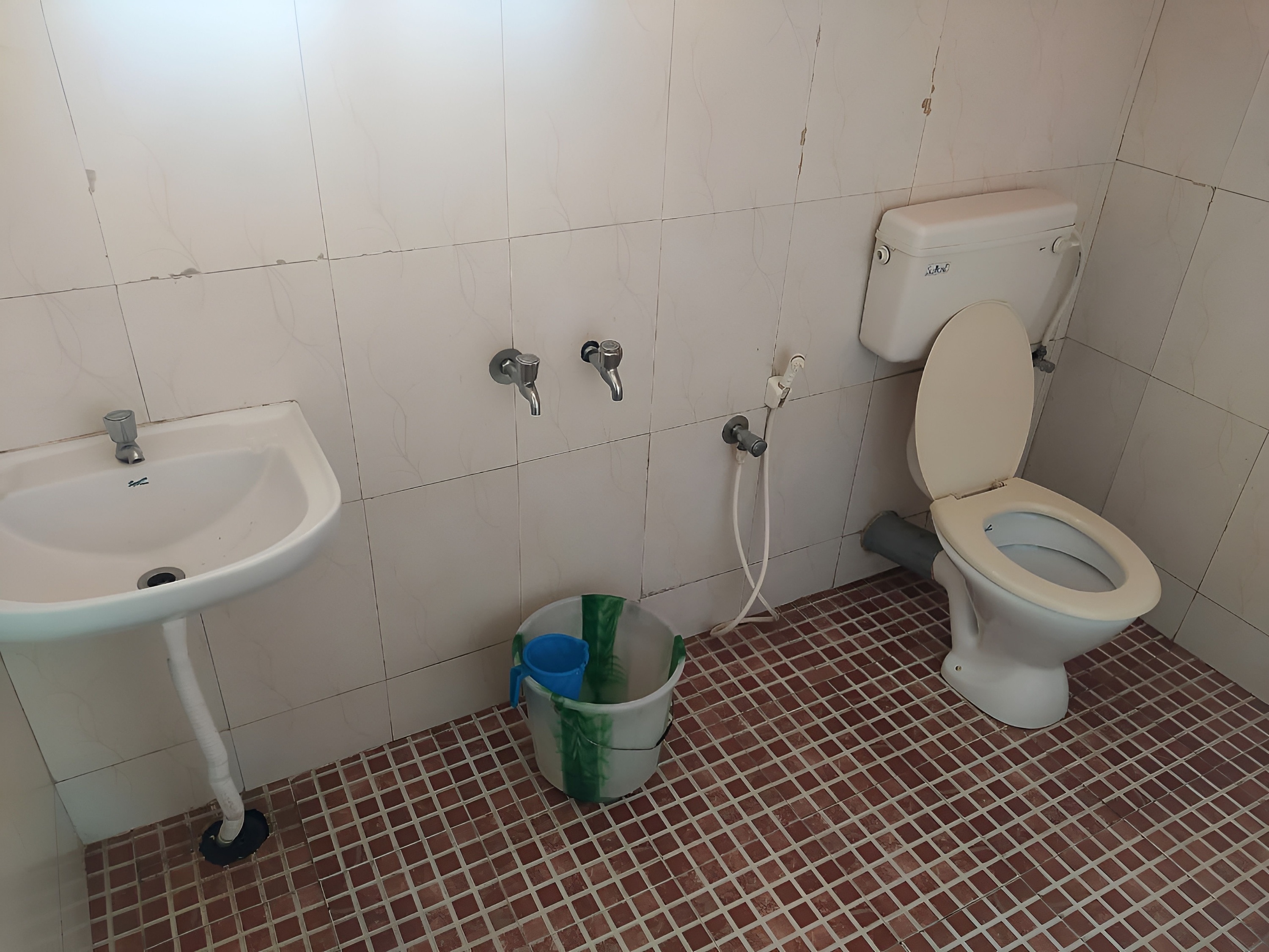 Virudhunagar Villa - Tap to explore photos