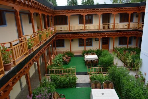 Hotel Tso Kar Leh Hotel Price Address Reviews