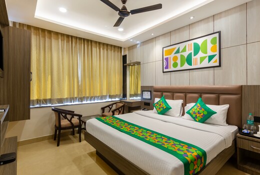 Treebo Bombay Palace