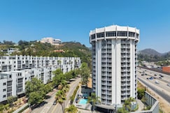 Hotel Angeleno Los Angeles - Close to UCLA | No Resort Fee, Los Angeles