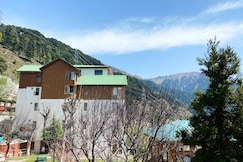 Hotel Shiva Cottage, Sanasar