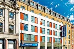 Travelodge London Vauxhall,  London