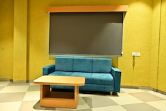 Hotel Aakar, Kapadvanj