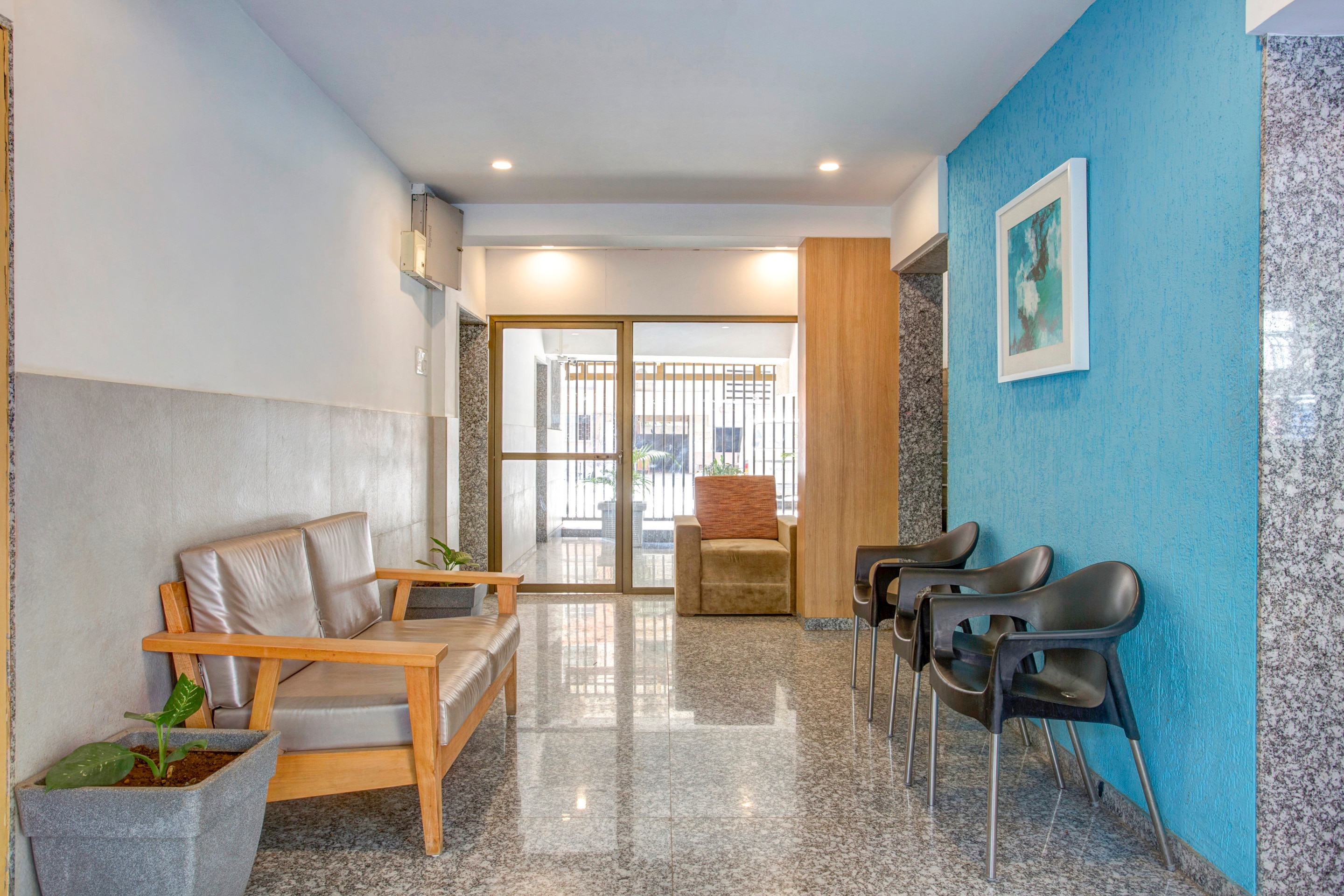 GCC Sonal Apartments| Entire Units - Tap to explore photos