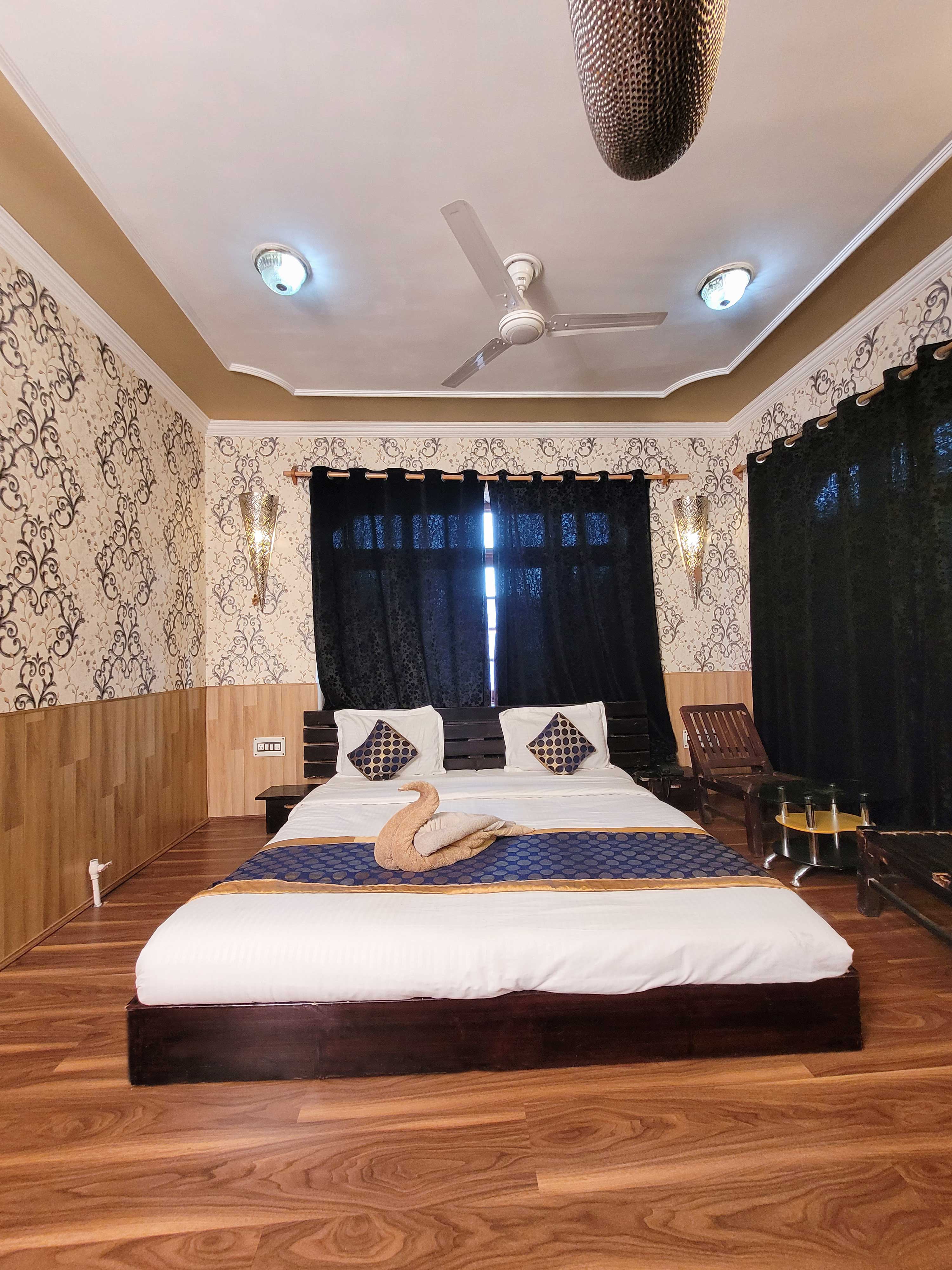 K S Palace Srinagar - Tap to explore photos
