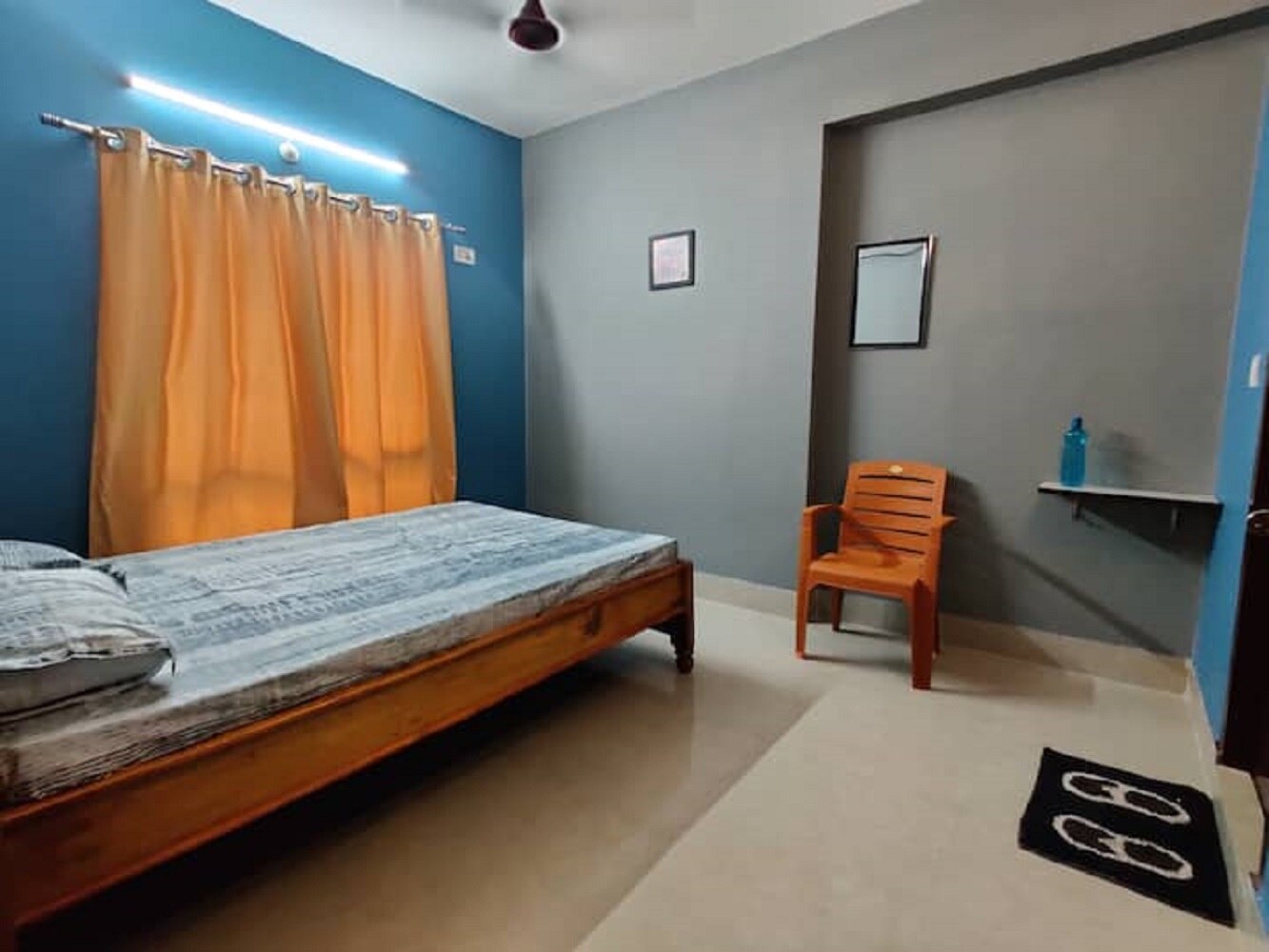 Cozy &Homely Stay| 3BR APT W/Free Parking, AC&Wifi - Tap to explore photos