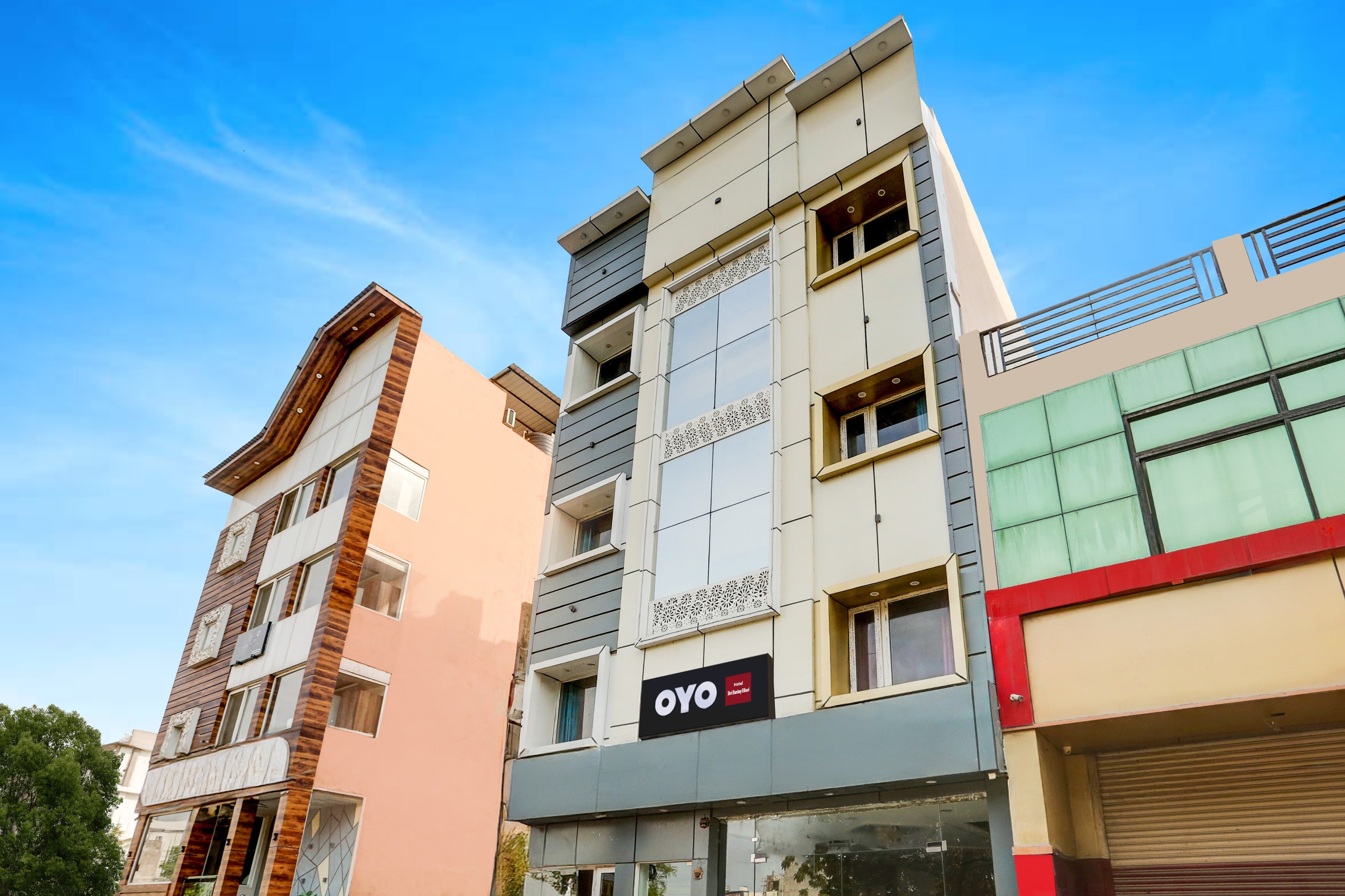 Hotel O Shri Bankey Bihari Hotel - Tap to explore photos