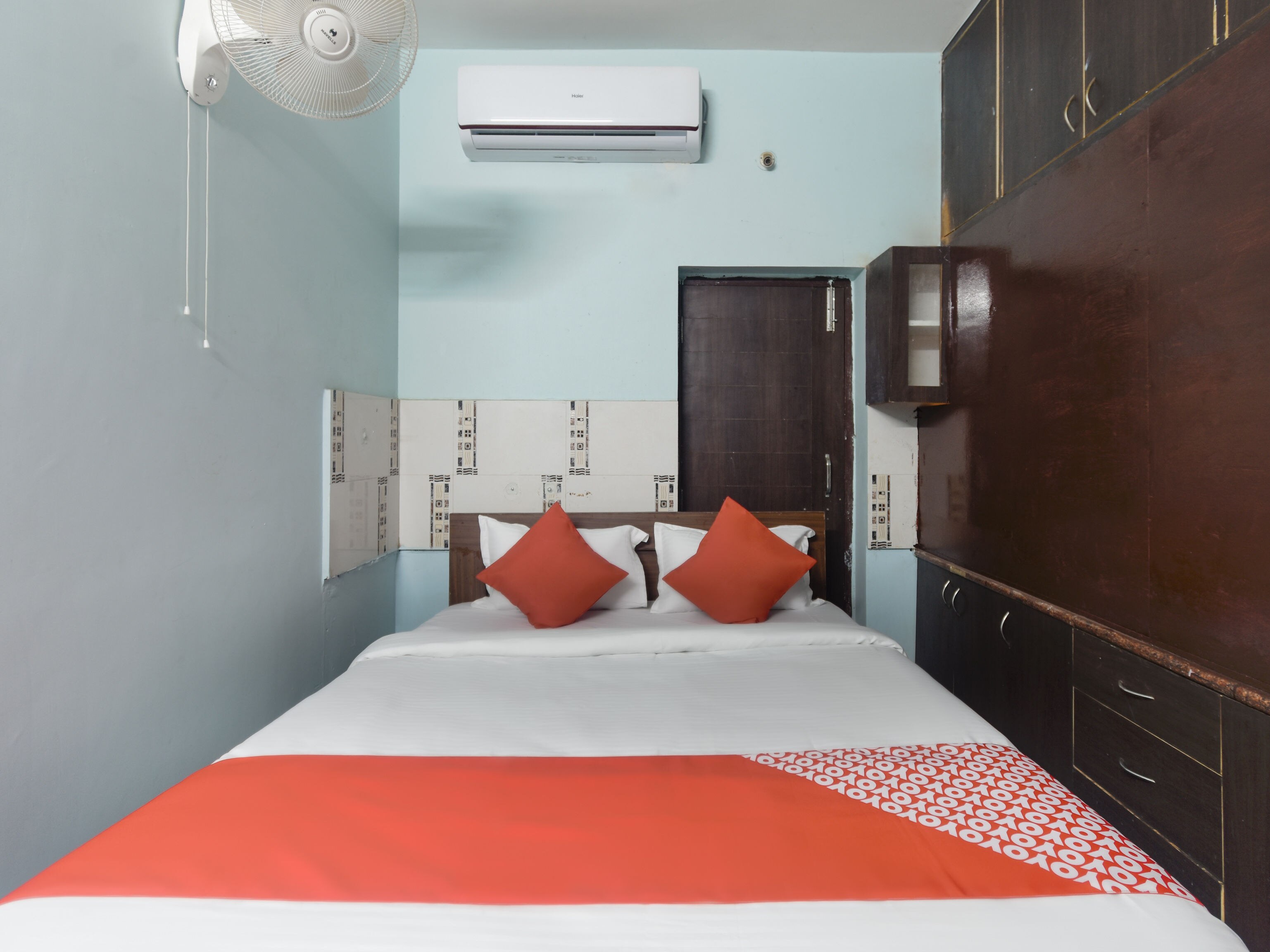 Hotel O Lumbini Imperial - Tap to explore photos